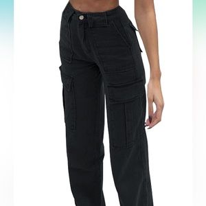 Black Loose Fit Cargo Jeans